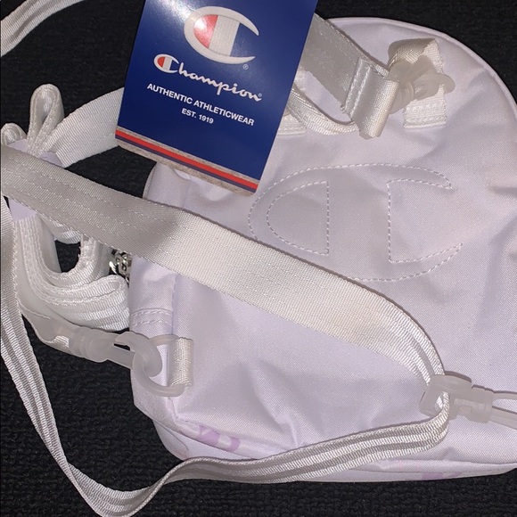 ‼️SOLD‼️ 🎒Mini Champion back pack 🎒 - Picture 3 of 5
